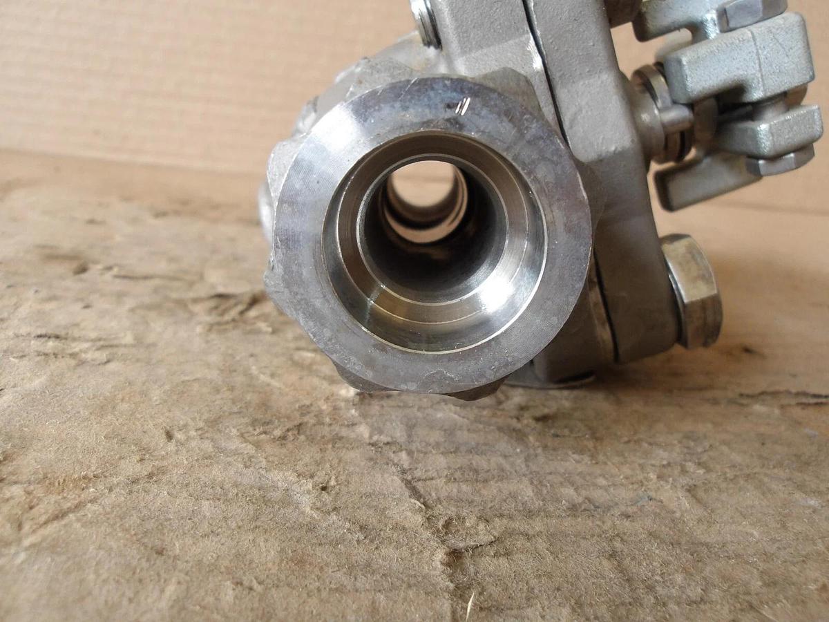 Used ITT 3/4" S/S BALL VALVE, #812232G NEW
