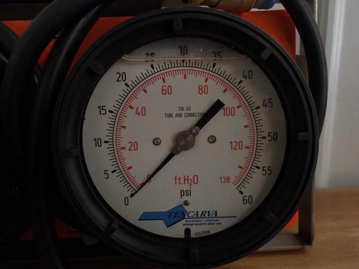 TENCARVA 48213-093-WSST PRESSURE & VACUUM GAUGE KIT, #1271130G NIB