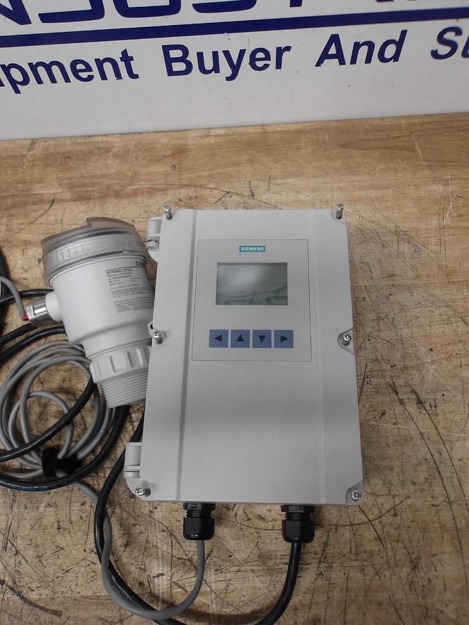 Used SIEMENS LR150 RADAR LEVEL TRANSMITTER & CONTROLLER, #71922G USED