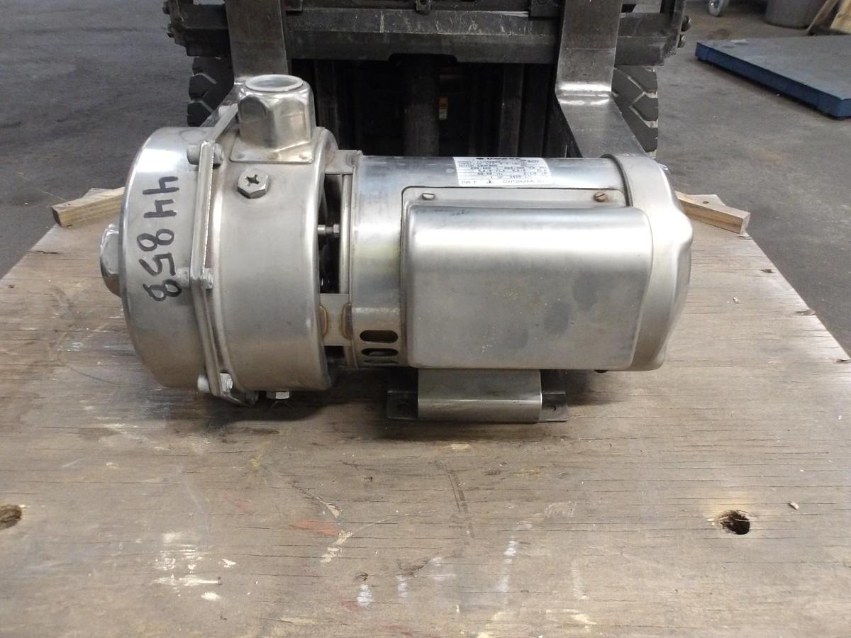 Used LOWARA - GOULDS 1-1/2" X 1" PUMP W/ 2/1.6 HP MOTOR, #7231050G NEW