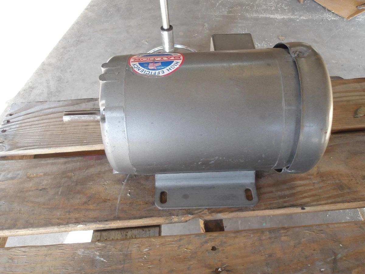 Used BALDOR 3/4 HP MOTOR, FR 66, 1725 RPM, 208-230/460 V, #111309G NEW