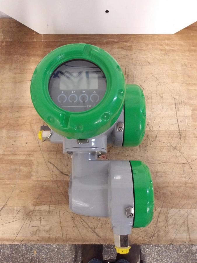 Used SCHNEIDER FOXBORO IMT33A_H TRANSMITTER CONTROLLER, #991041G NEW