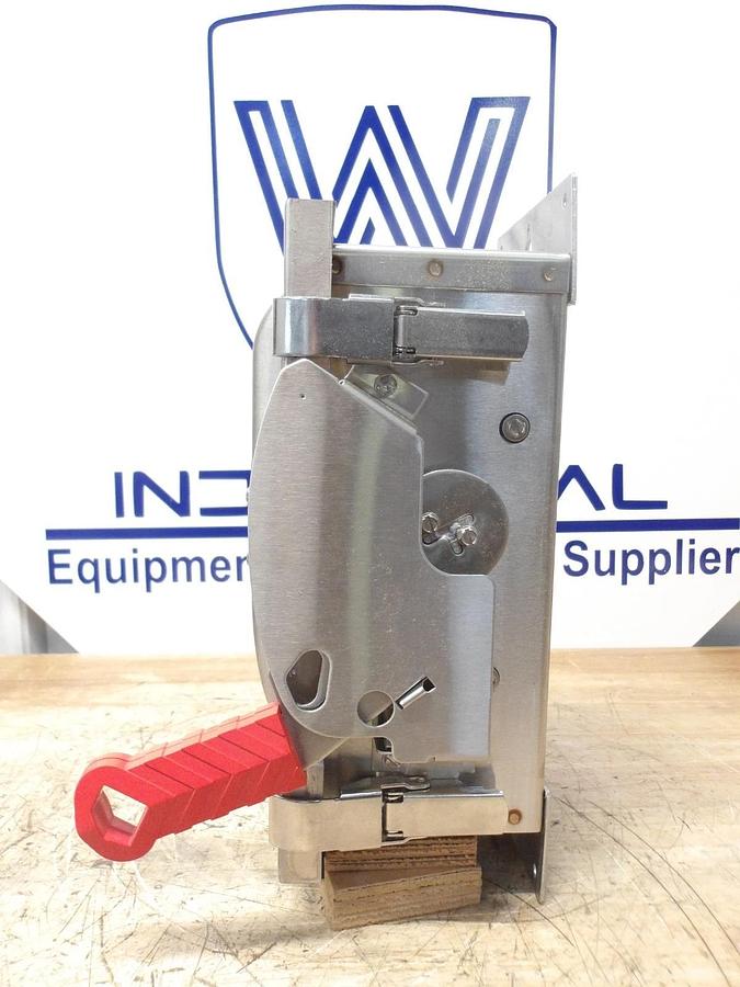 Used SIEMENS 30 AMP S/S SAFETY SWITCH 600/250 V, #716904G NEW