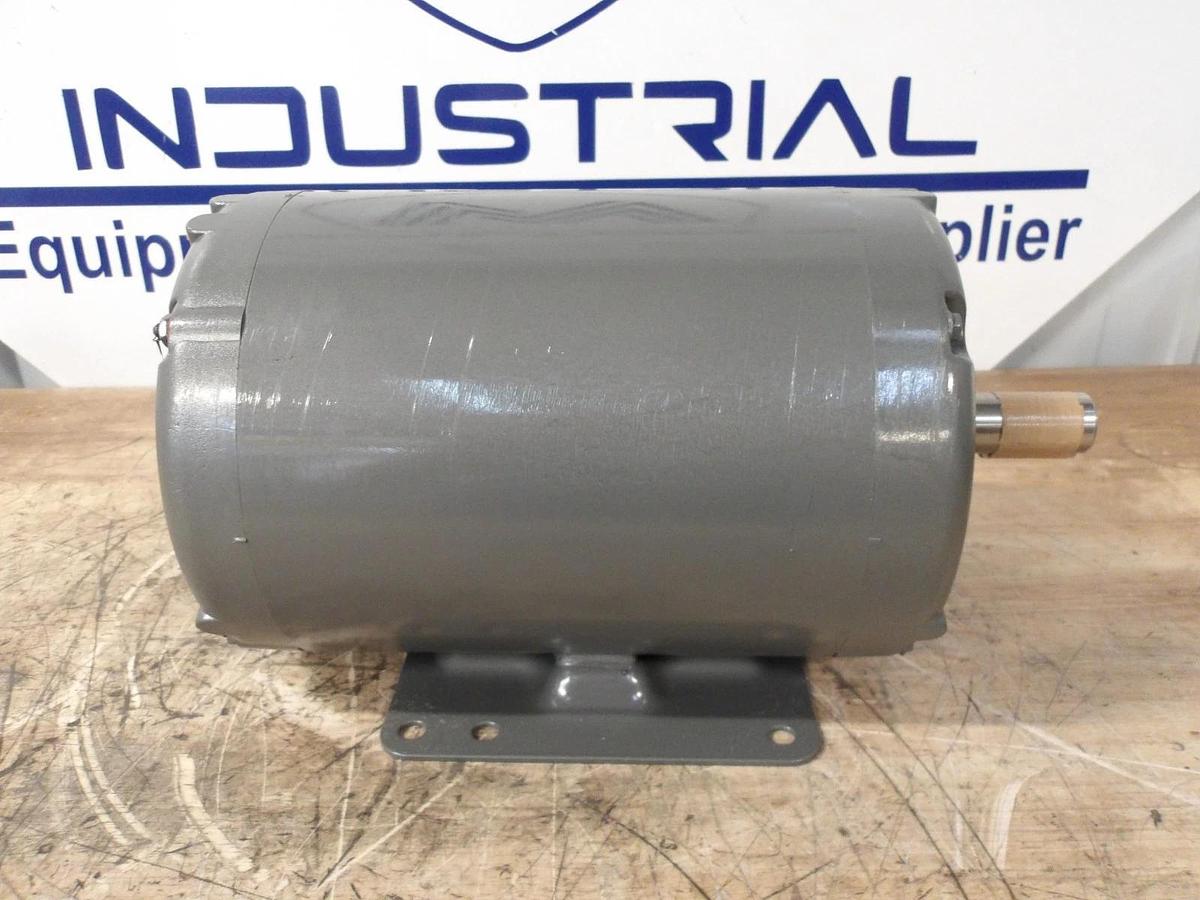 BALDOR RELIANCE .75/.33/.55/.25 MOTOR, 208/200 V, 145T FR, #69121G NIB