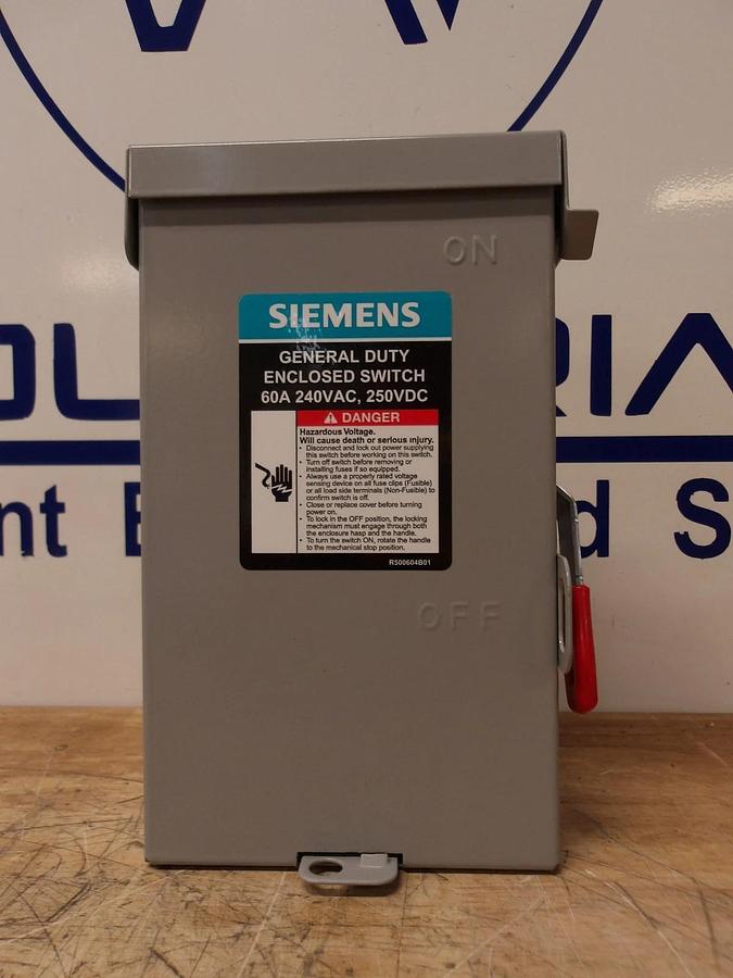 Used SIEMENS 60 AMP ENCLOSED SWITCH, 240AC-250DC V, #512933G NEW