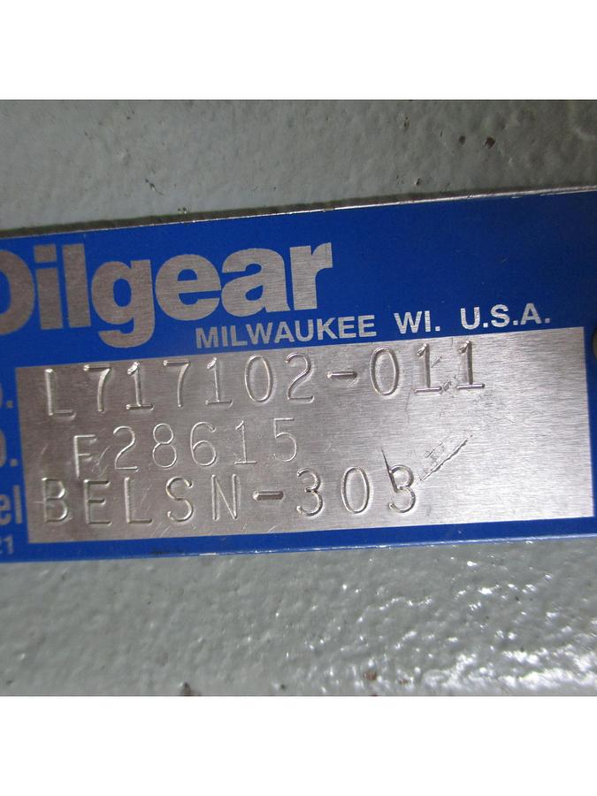 Used OILGEAR L717102-011/BELSN-303 HYDRAULIC VALVE