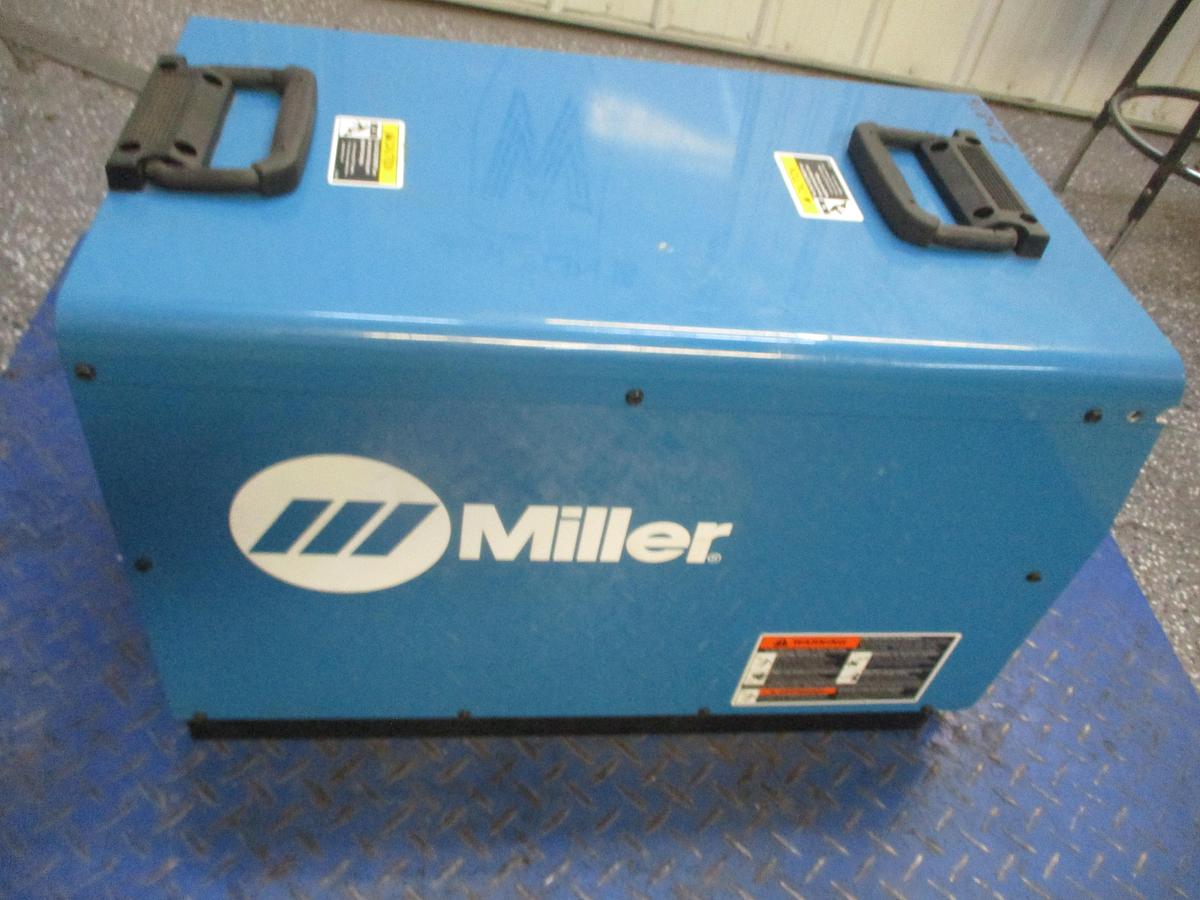 Used MILLER XMT 456 CC/CV DC INVERTER ARC WELDER