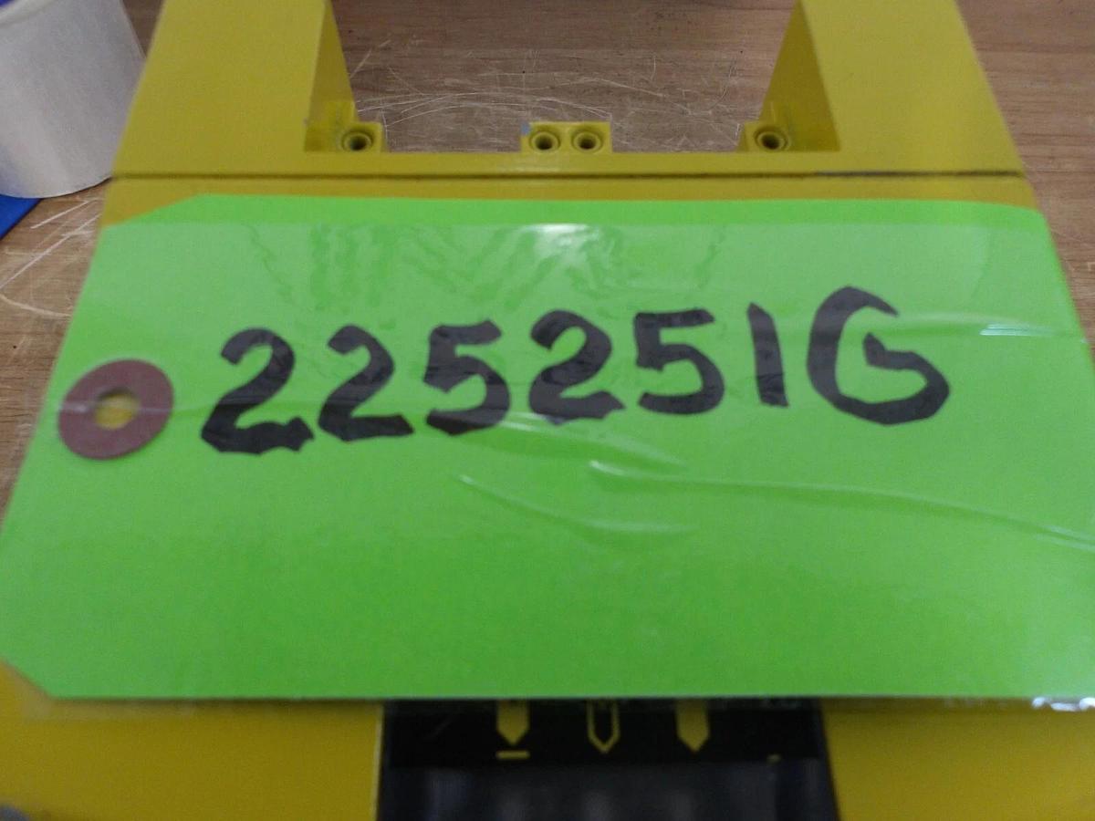 Used SICK PLS101-312 SAFETY LASER SCANNER 24 V, #225251G USED