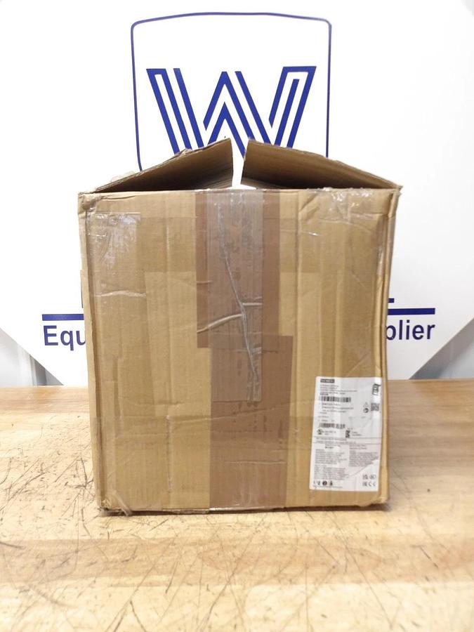 Used SIEMENS SIRIUS 3RW55 SOFT START, 10-30 HP, #1126150G NEW