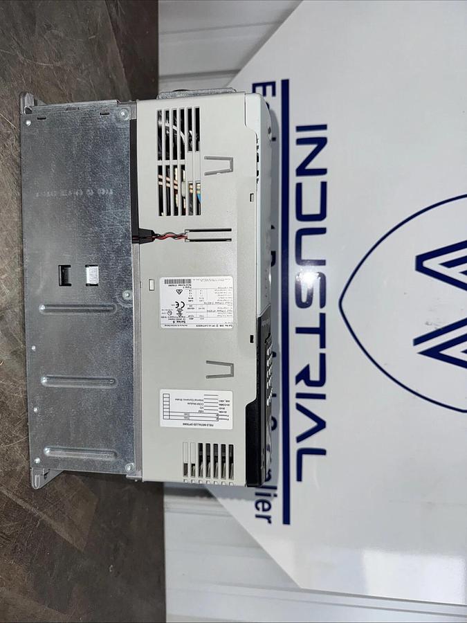 Allen Bradley Powerflex 700 1/2HP Cat#20BD1P1A3AYYADC0. #271038P