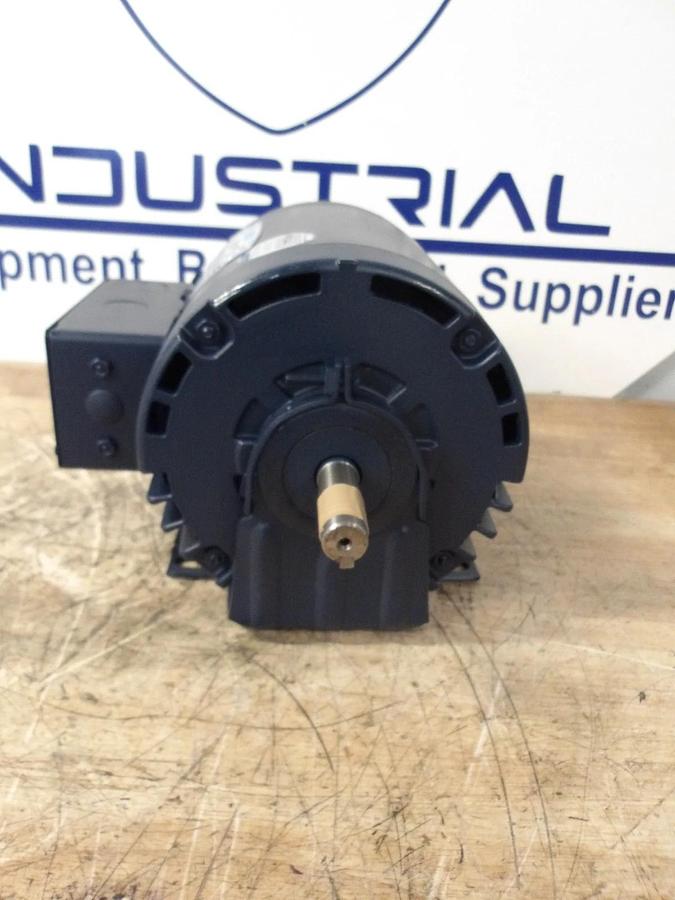 LEESON 1 HP MOTOR, 208-230 V, 1725 RPM, FR D56H, #691032G NIB