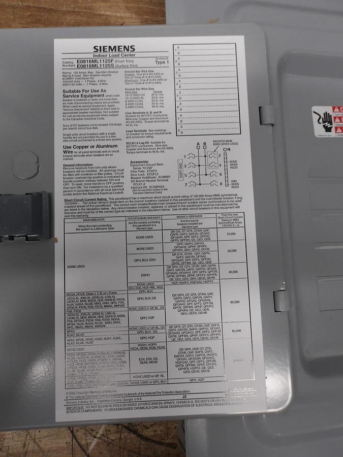 Used SIEMENS 125 AMP LOAD CENTER, 120-240 V, #610223G NEW