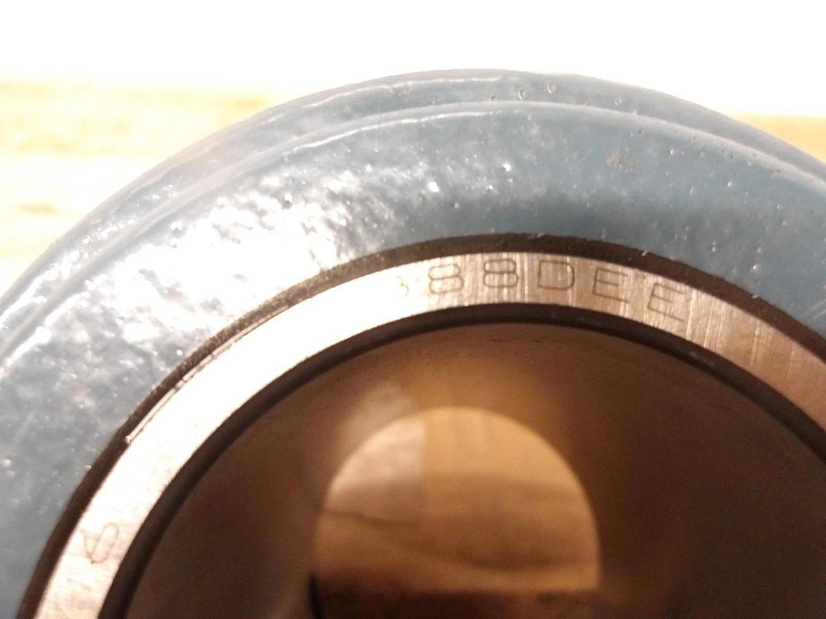 DODGE P2B-E-203R PILLOW BLOCK BEARING 2-3/16" BORE, #730921G NIB