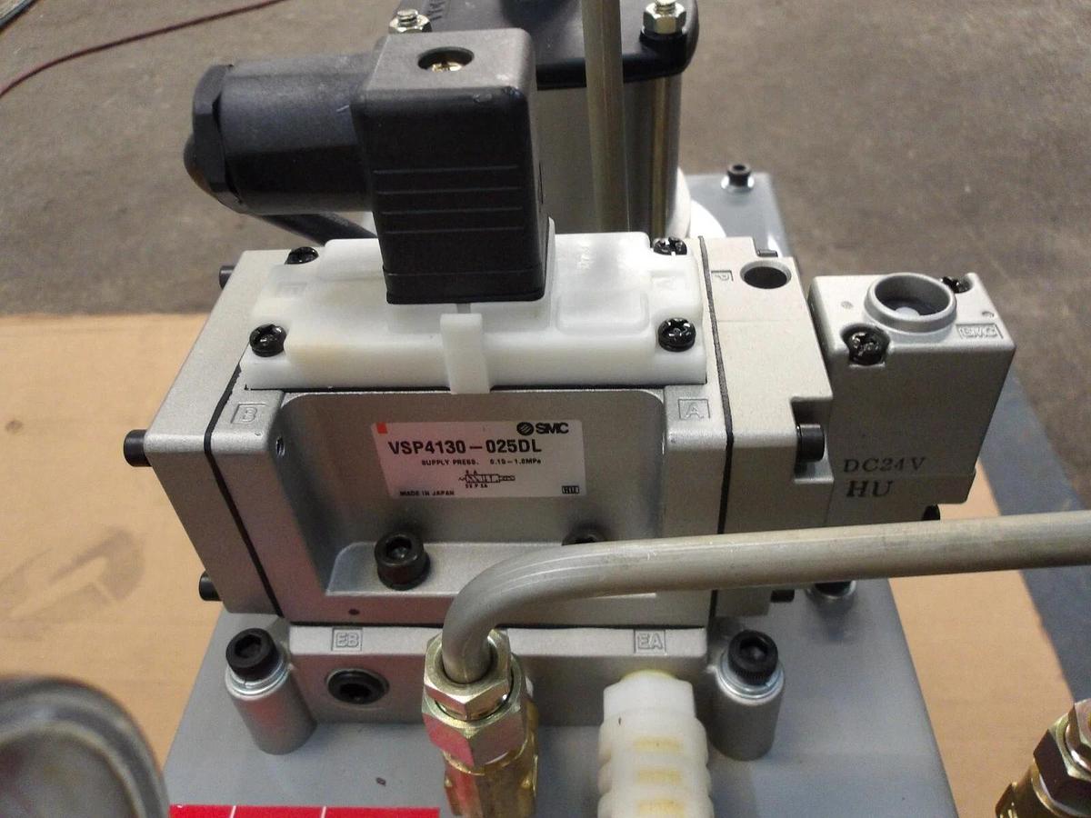 Used VOGEL P-886/BW15-N8107 CENTRAL LUBRICATION, #661219G NEW