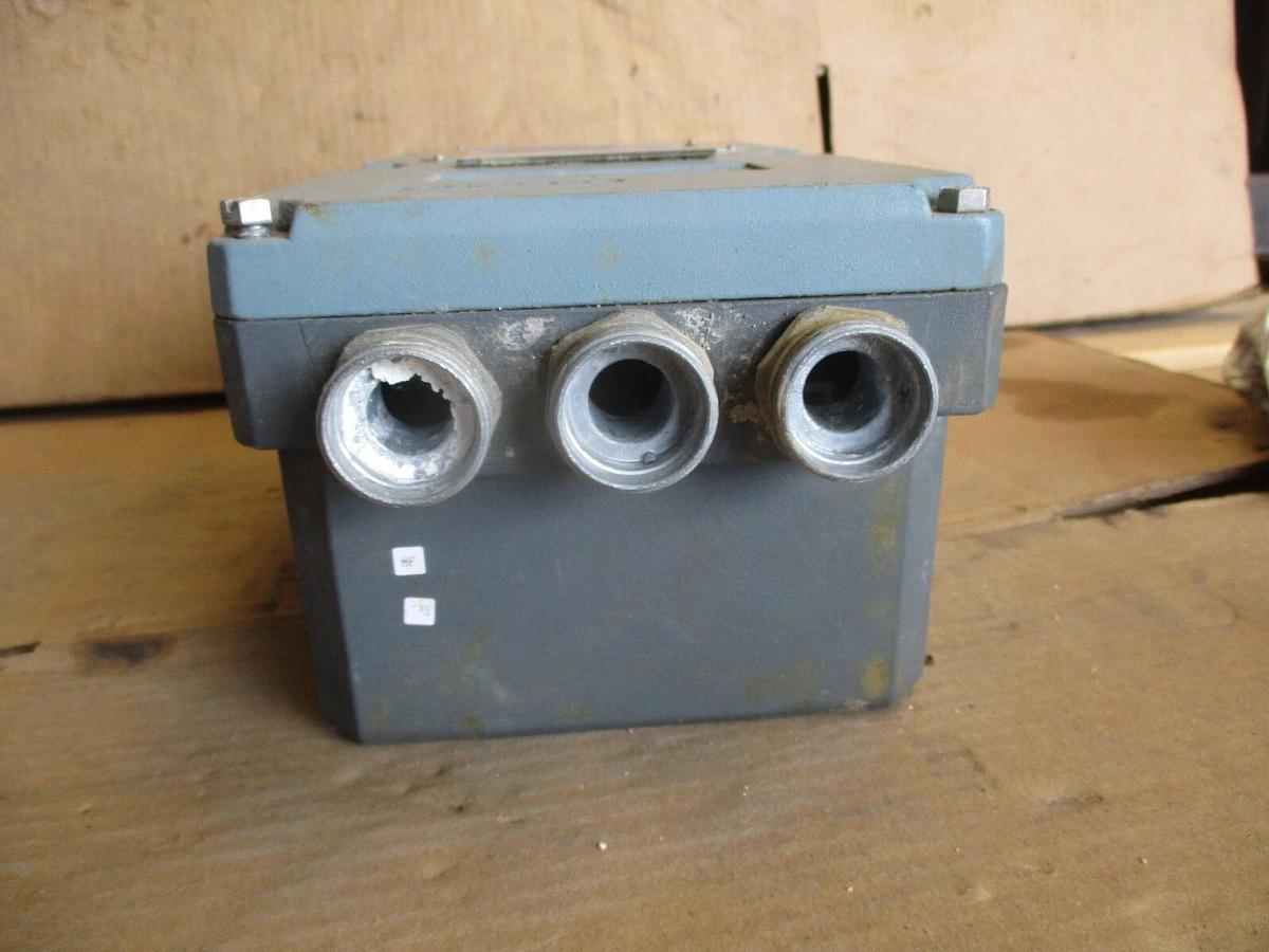 Used FOXBORO IMT20-PA10FGZ MAGNETIC FLOW TRANSMITTER, #711255J USED