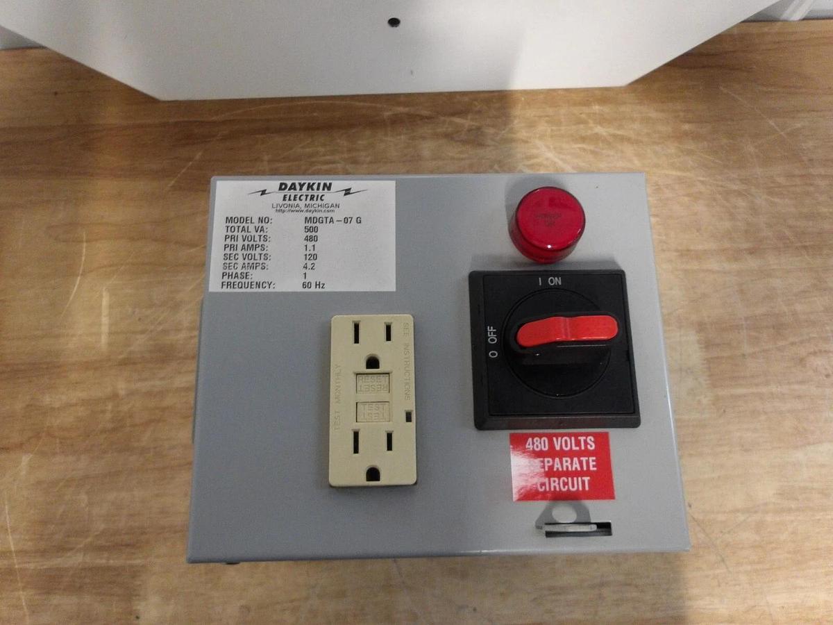 Used DAYKIN MDGTA-07-G TRANSFORMER, #417944G NEW