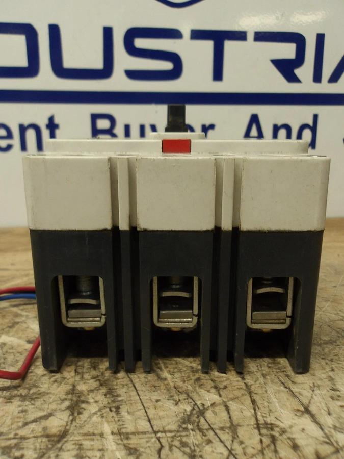 Used ALLEN BRADLEY 30 AMP BREAKER 600VAC/250VDC, #630836G USED