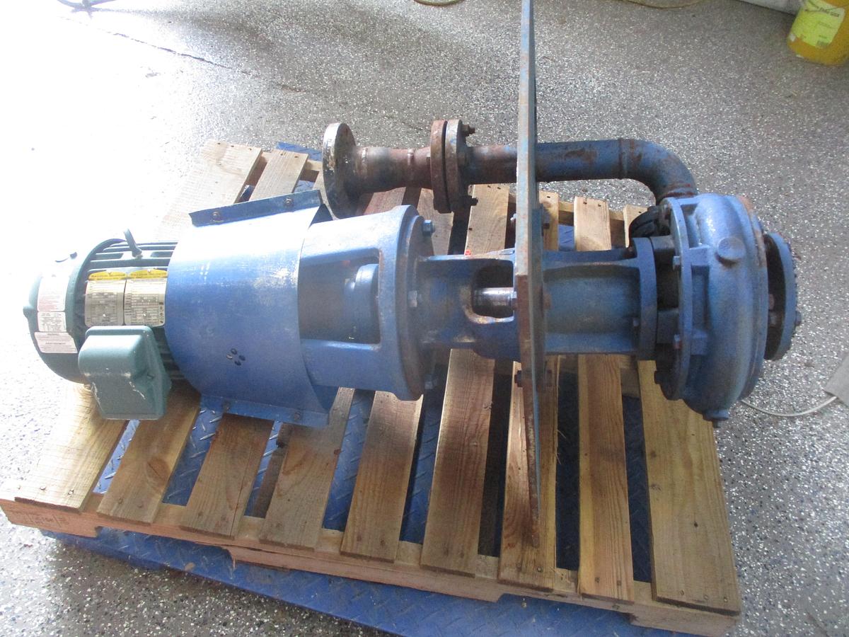 CARVER 3" X 2-1/2" X 10" VERTICAL PUMP WITH 5 HP MOTOR