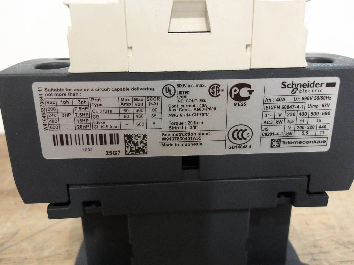 SCHNEIDER LC1-D25 AC CONTACTOR, #631040G NIB