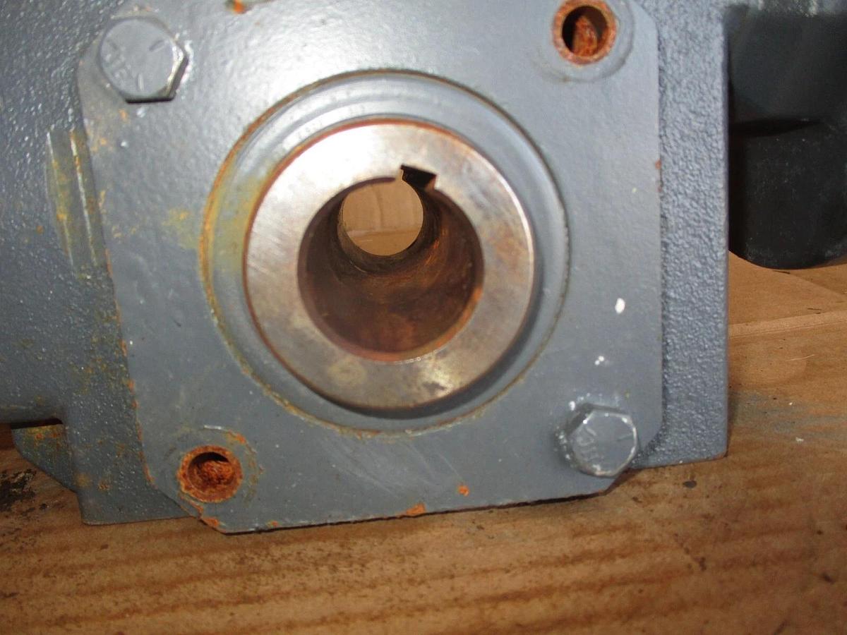 Used HUB CITY 0251-01728 HERA GEAR REDUCER, #624335J USED