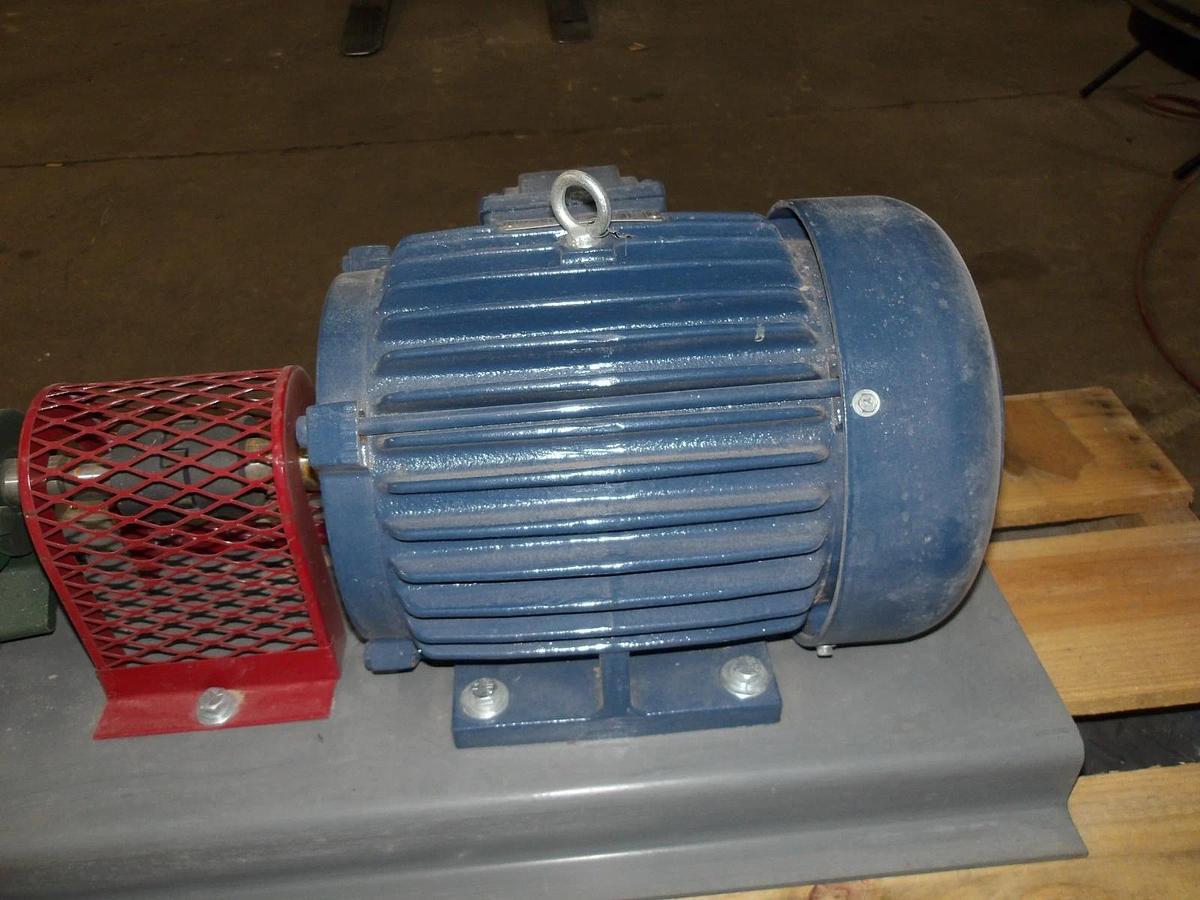 Used ROPER 1-1/2" PUMP W/ 5 HP MOTOR, #11111058GJW NEW
