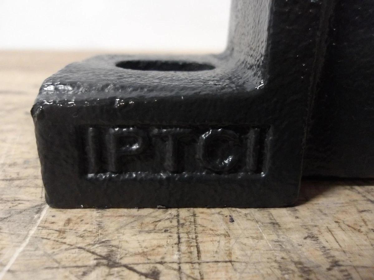 IPTCI P207 PILLOW BLOCK BEARING HOUSING, #727305G NIB