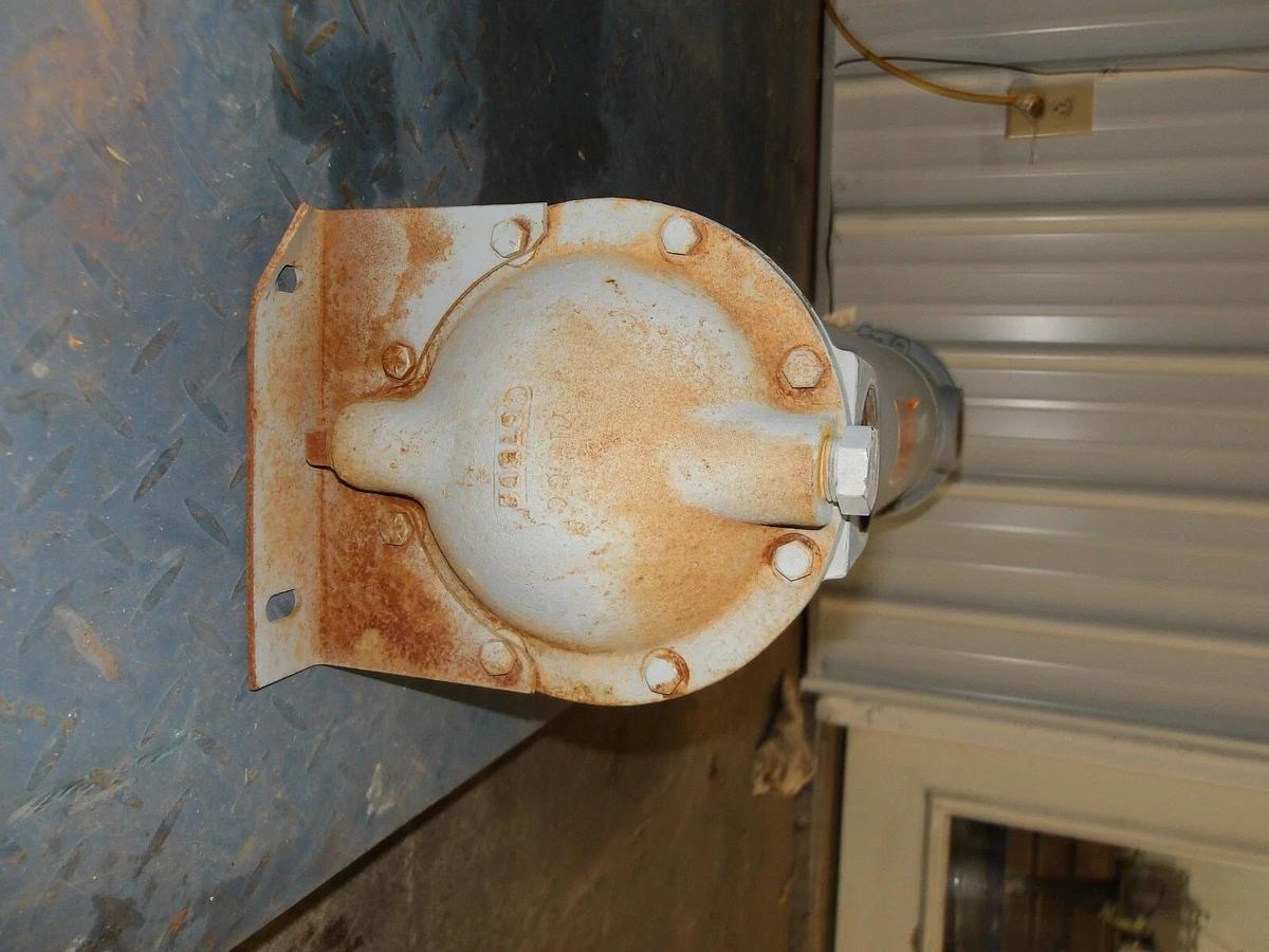Used YOUNG F-603-ER-20 HEAT EXCHANGER 2", #511007G NEW