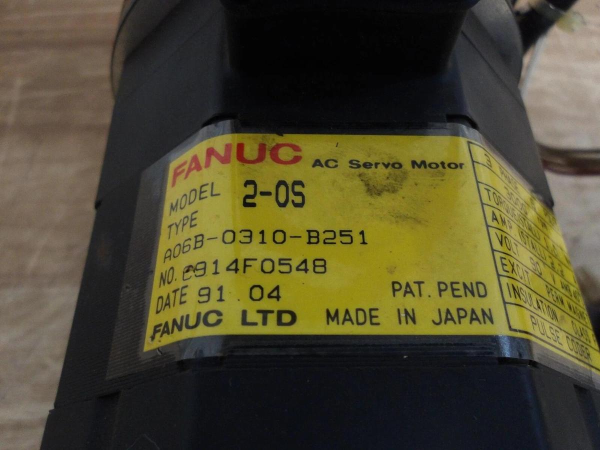 Used FANUC 2-0S SERVO MOTOR A06B-0310-B251, #318236G USED