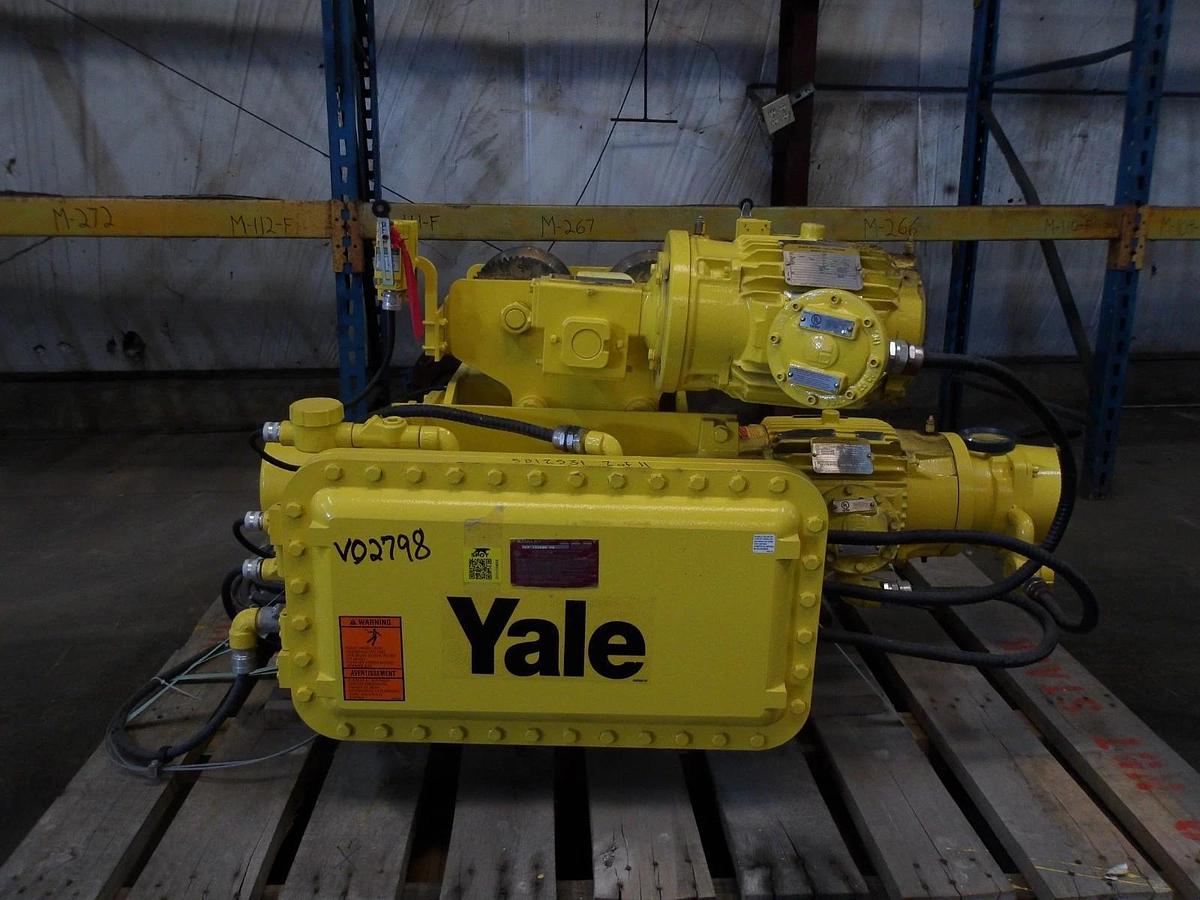Used YALE 1 TON CABLE HOIST W/ TROLLEY BEW2-22PT1452, #113235GJW NEW