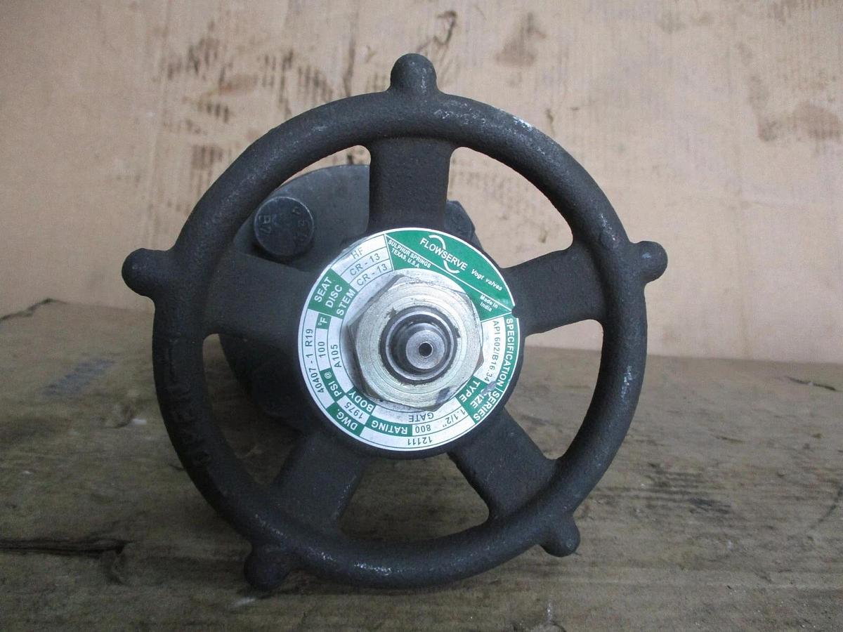 Used VOGT 1-1/2" IRON GATE VALVE (THREADED) #78145J NEW