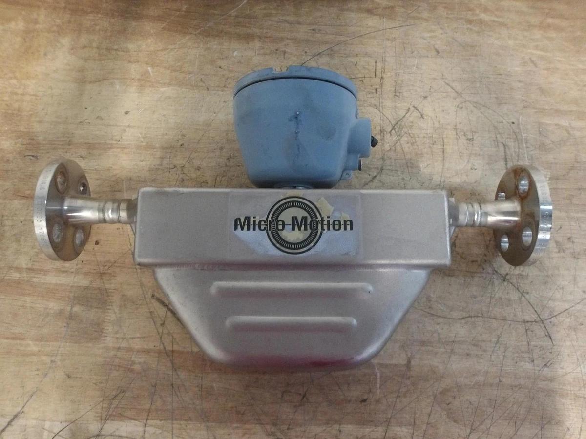 Used MICROMOTION R025S113NWBAEZZZZ MASS FLOW SENSOR, #8221128G USED