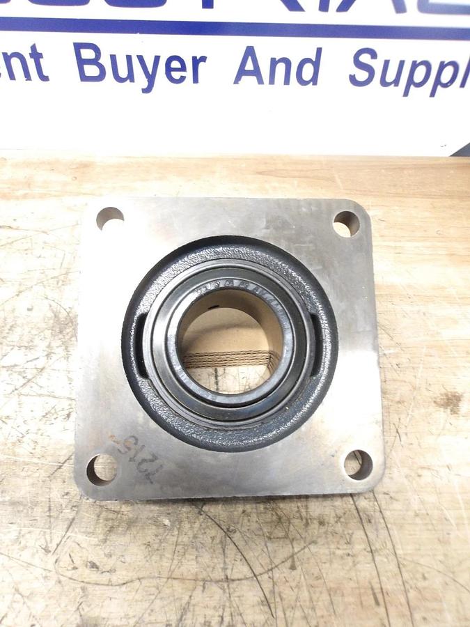 SEAL MASTER SF-39 FLANGED MOUNTED BEARING 2-7/16" BORE, #729957G NIB
