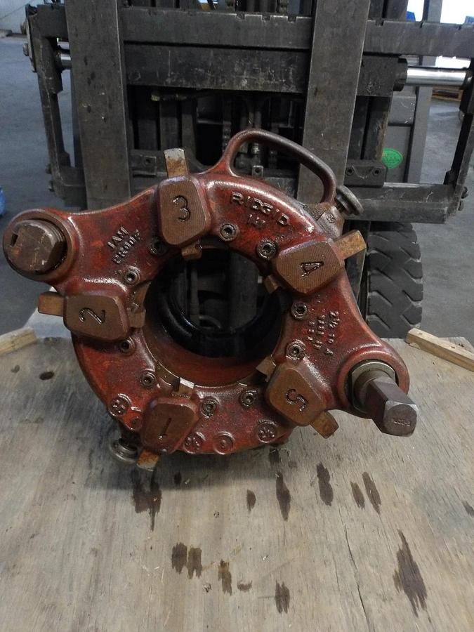 Used RIDGID 2-1/2" - 4" PIPE THREADER, JAM PROOF, #94143G USED
