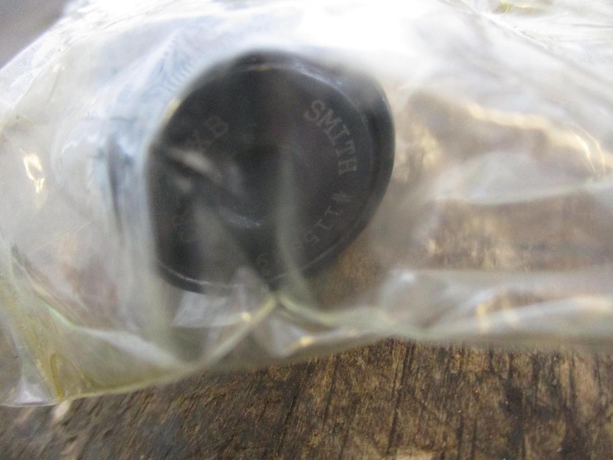 SMITH CR-1-XB CAM ROLLER BEARING (LOT OF 12)