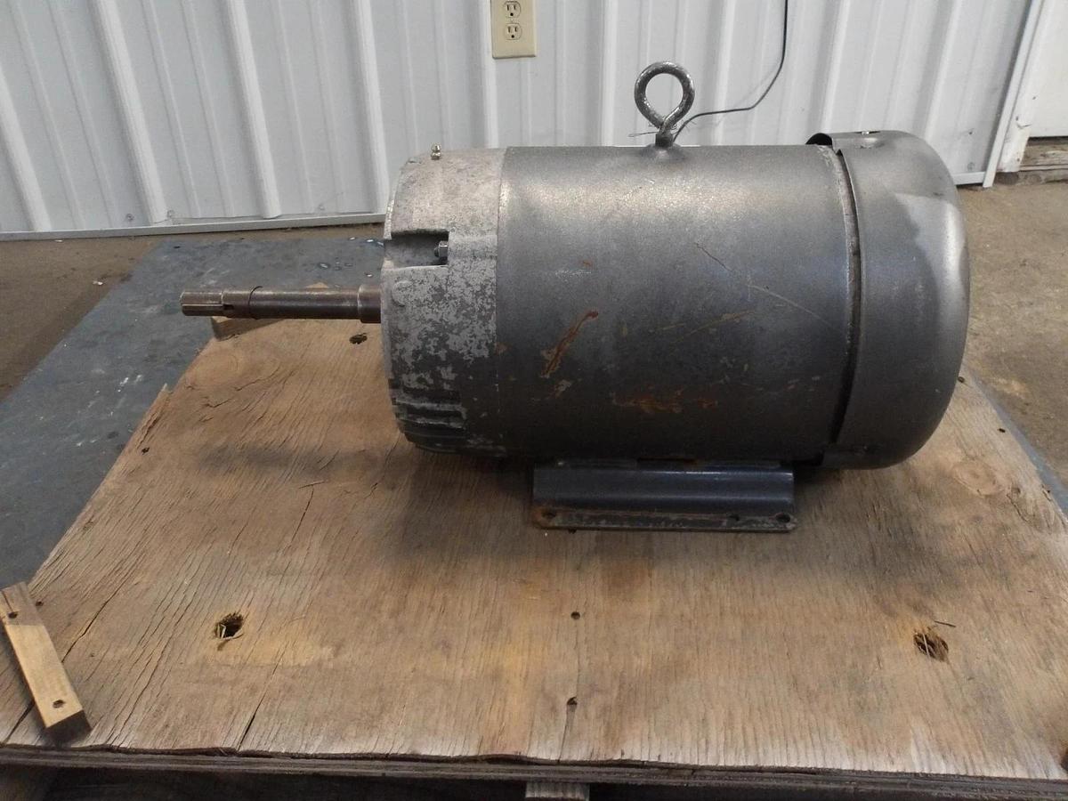 Used BALDOR 7.5 HP MOTOR, FR 213TCZ, 1760 RPM, 208-230/460, #881215G NEW