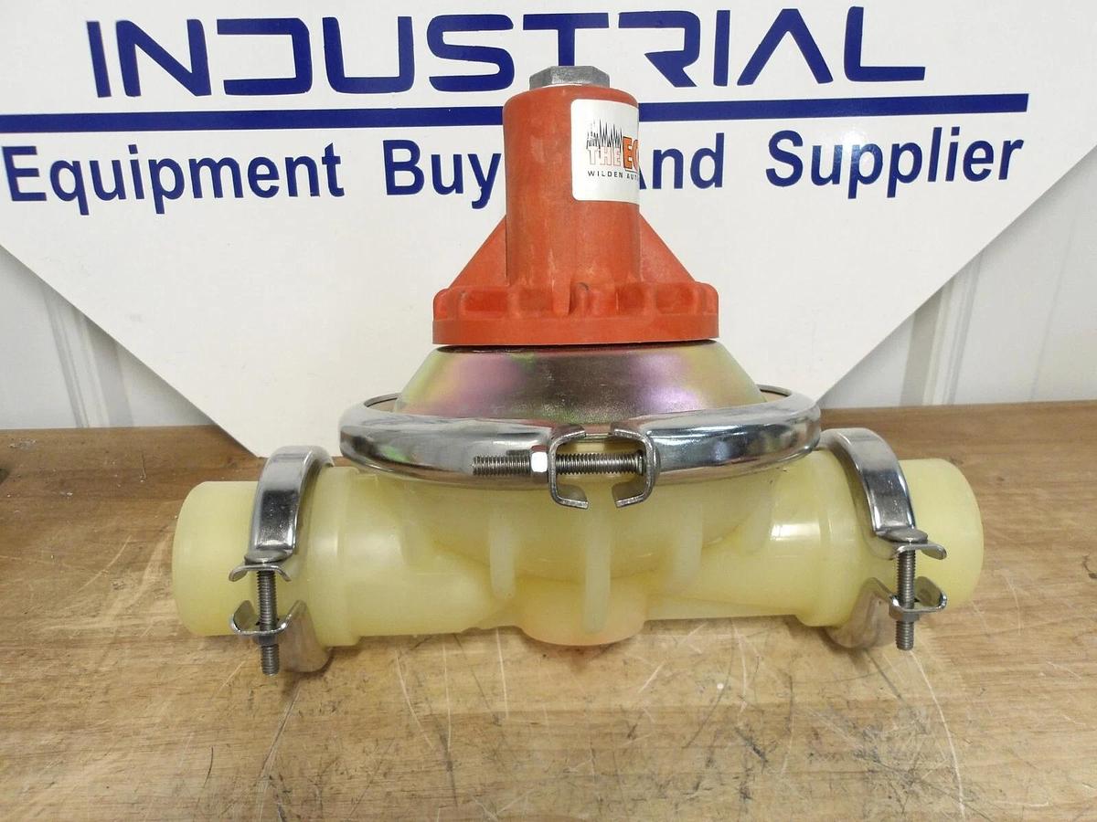Used WILDEN 70-7220/SD1-PMP-WF-TV SURGE DAMPENER 1", #5301126G NEW