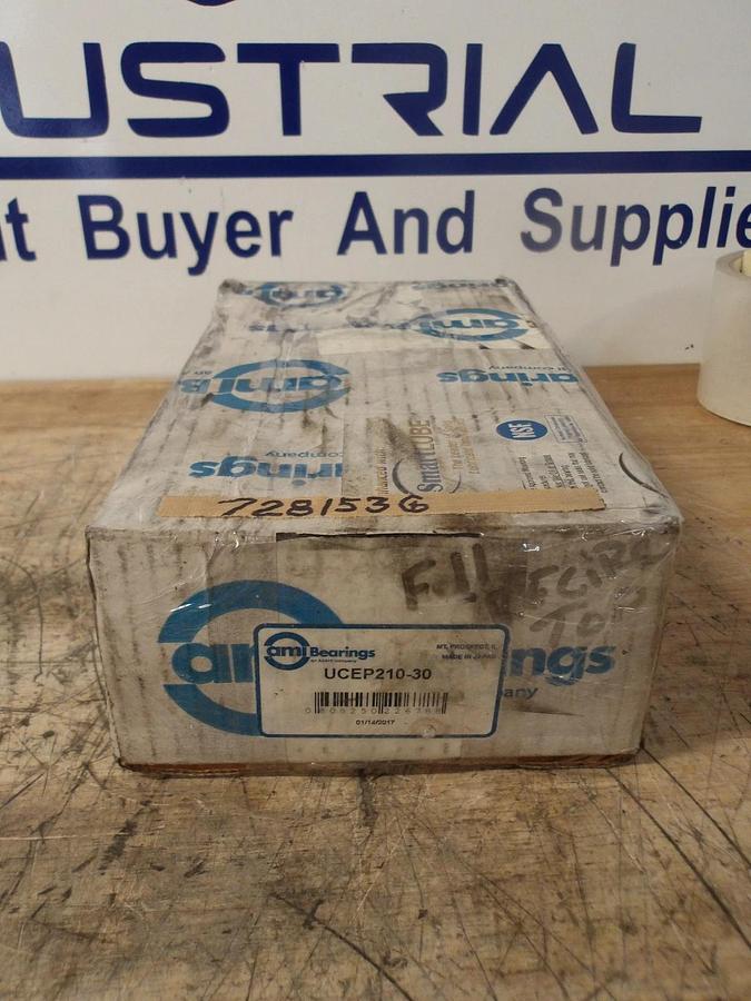 Used AMI UCEP210-30 PILLOW BLOCK BEARING 1-7/8" BORE, #728153G USED