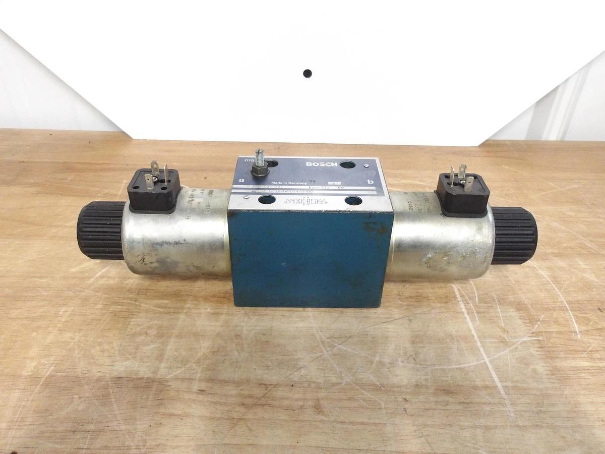 Used BOSCH 081WV10P1V1004W5024/0000 HYDRAULIC SOLENOID VALVE, #361130G NEW