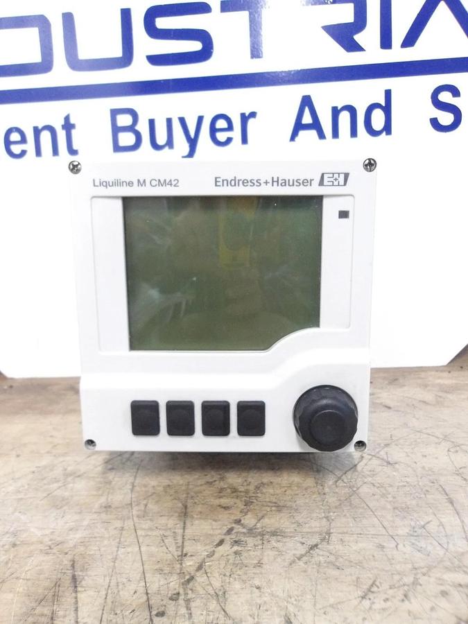 Used ENDRESS HAUSER LIQUILINE MCM42 CONTROLLER, 30 V, #115906G USED
