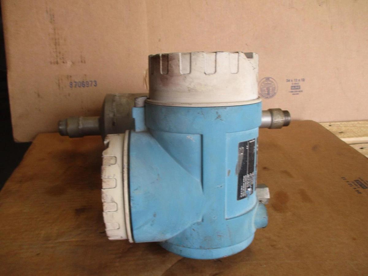 Used ENDRESS & HAUSER 63IT08 PROMASS I FLOWMETER, #418835J PARTS ONLY