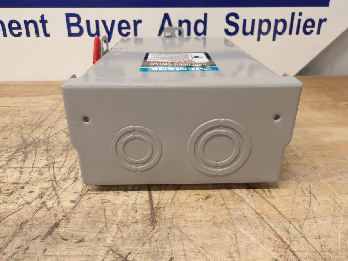 Used SIEMENS 60 AMP ENCLOSED SWITCH, 220AC-250DC V, #512953G NEW