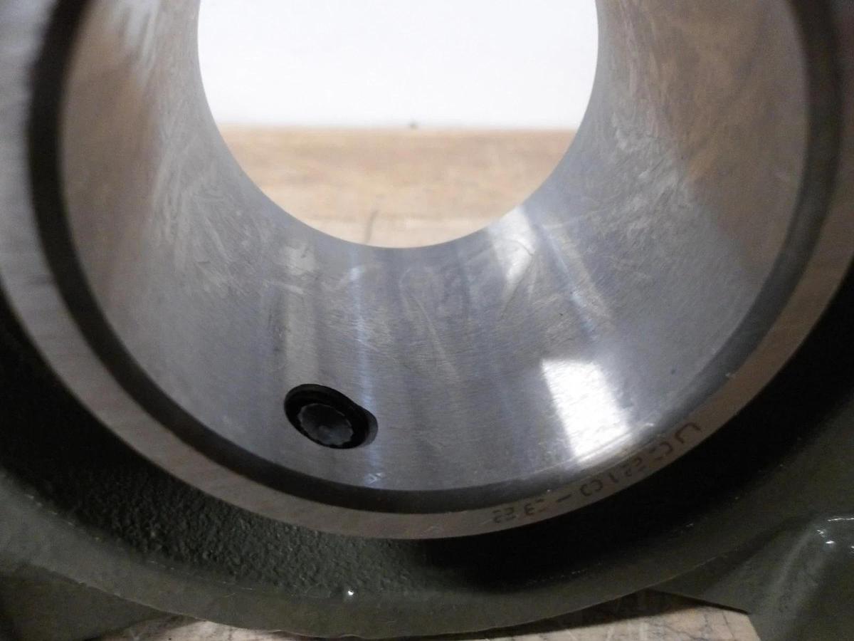 EBC UCP210-32 PILLOW BLOCK BEARING 2" BORE, #727205G NIB