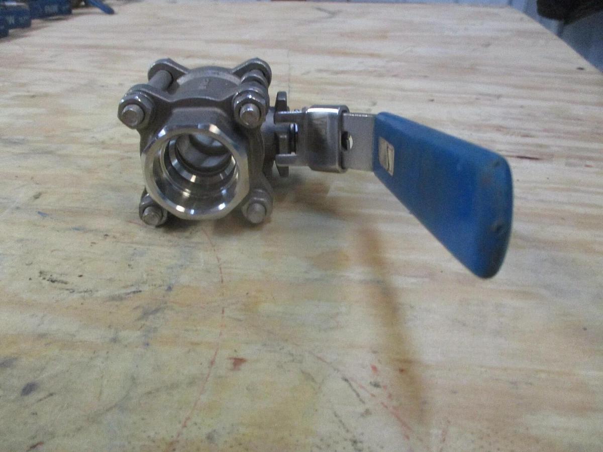 Used FNW 1" SOCKET WELD STAINLESS BALL VALVE, #1201023J NEW