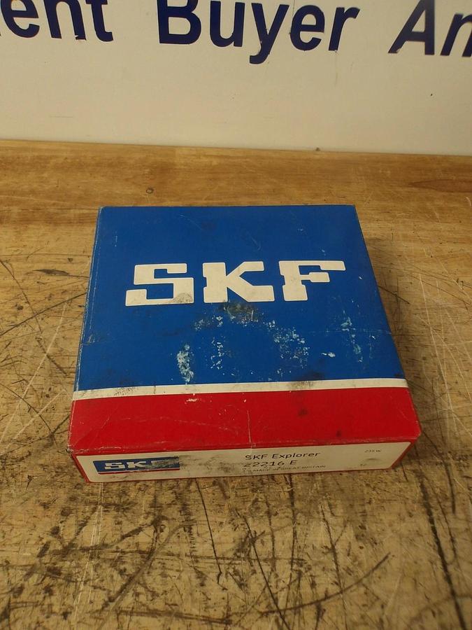 SKF EXPLORER 22216E SPHERICAL ROLLER BEARING 3.15IN/80MM BORE, #727126G NIB