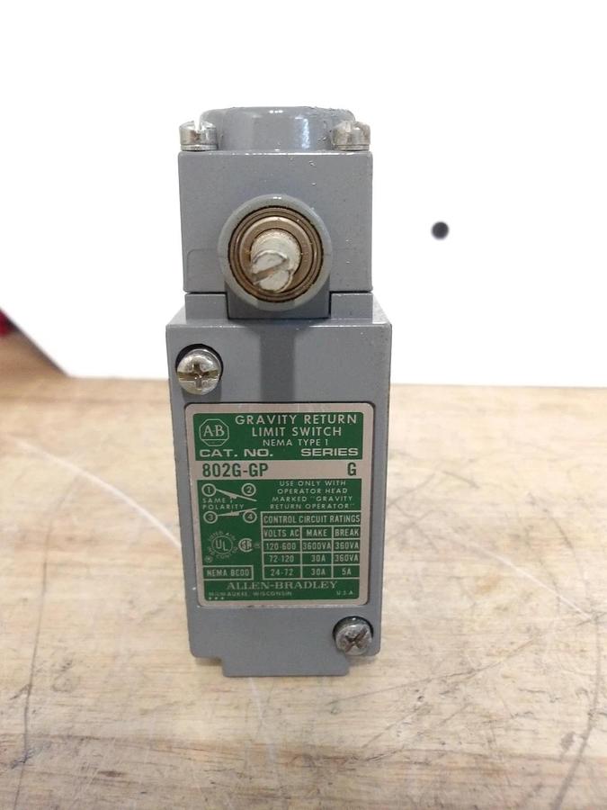 Used ALLEN BRADLEY 802G-GP GRAVITY RETURN LIMIT SWITCH, #514325G NEW