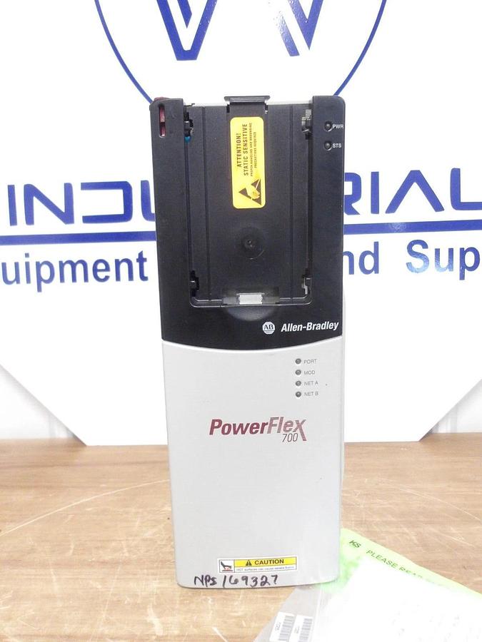 Used ALLEN BRADLEY POWERFLEX 700, 3-5 HP, #417115G PARTS ONLY