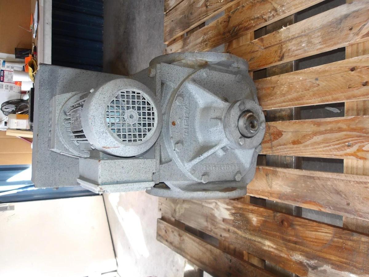 Used FULLER 6" BULK HANDLING FEEDER W/ 1HP MOTOR, #1111025G NEW