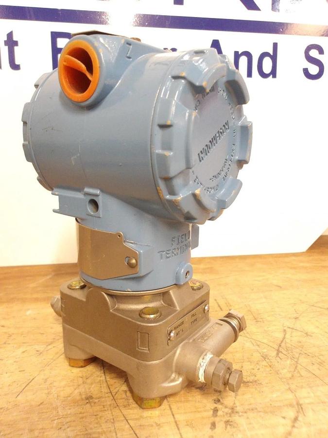 Used ROSEMOUNT 3051 PRESSURE TRANSMITTER, #92305G NEW
