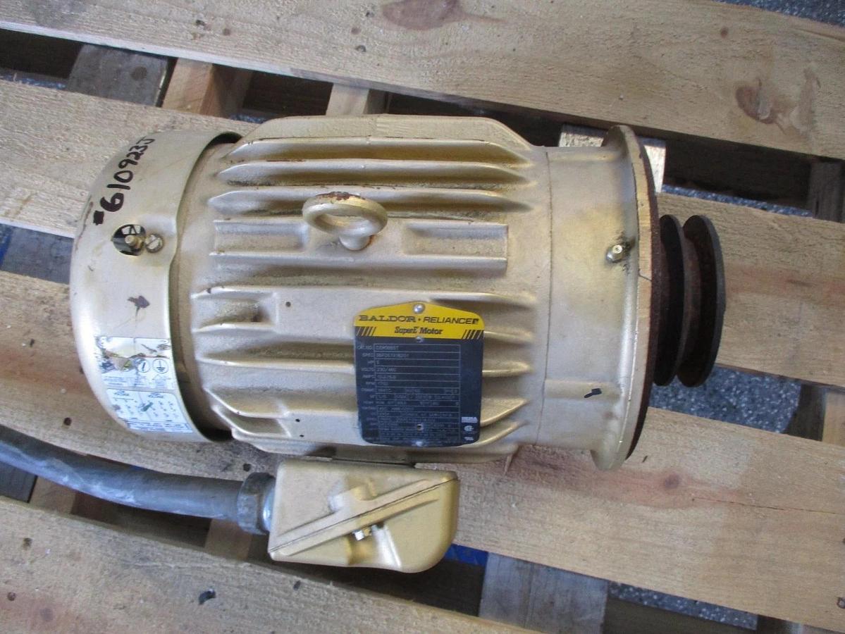 Used BALDOR RELIANCE 5 HP SUPER-E MOTOR, 184TC FR, 230/460 V, 1750 RPM, #610923J USED
