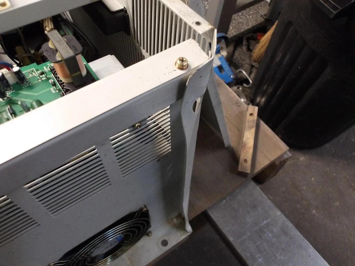 Used HITACHI J300 IGBT INVERTER, 50 HP, 480 V, #728300G PARTS ONLY